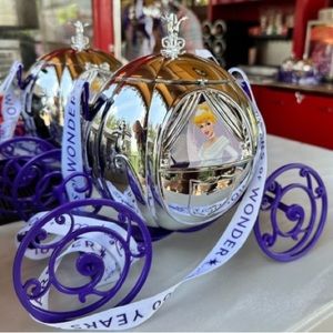 NWOT Disney100 - 70th anniversary Cinderella’s Coach popcorn bucket